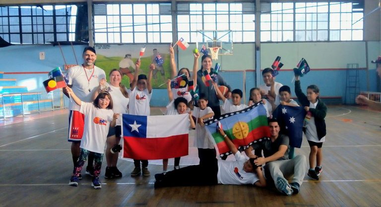 En Puerto Saavedra realizaron un curso de básquetbol para niños