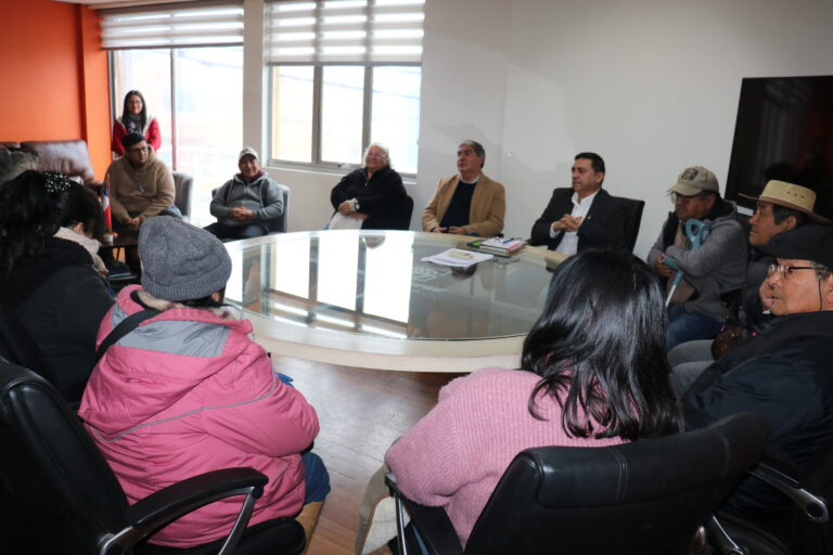 Autoridades buscan solución a traslado de pacientes dializados de Nueva Imperial